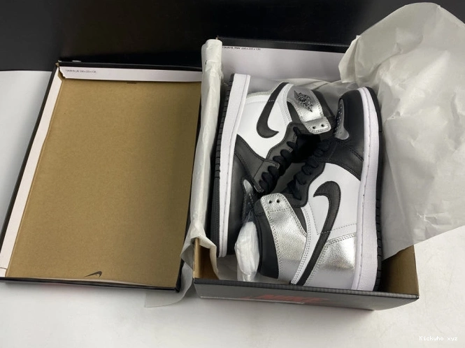 OG 1 CD0461-001 SILVER JORDAN WMNS AIR HIGH TOE 0524